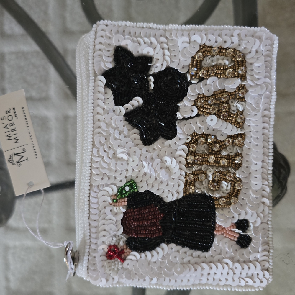 White Sequin Coin Purse with Beaded Graduation design